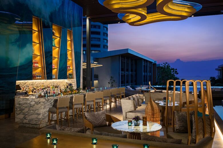 Hotel Renaissance Pattaya Resort & Spa