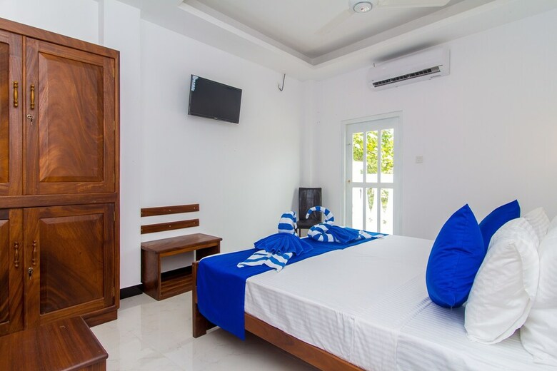 Hotel Lindaura Lagoon