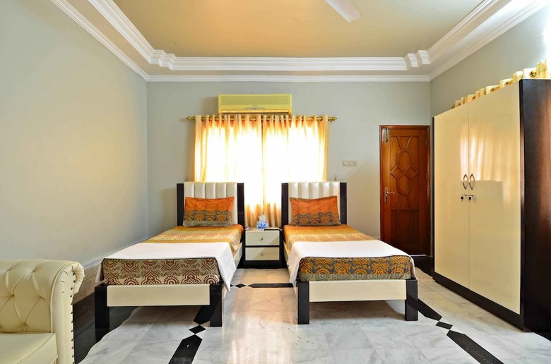 Hotel Blue Sky 1