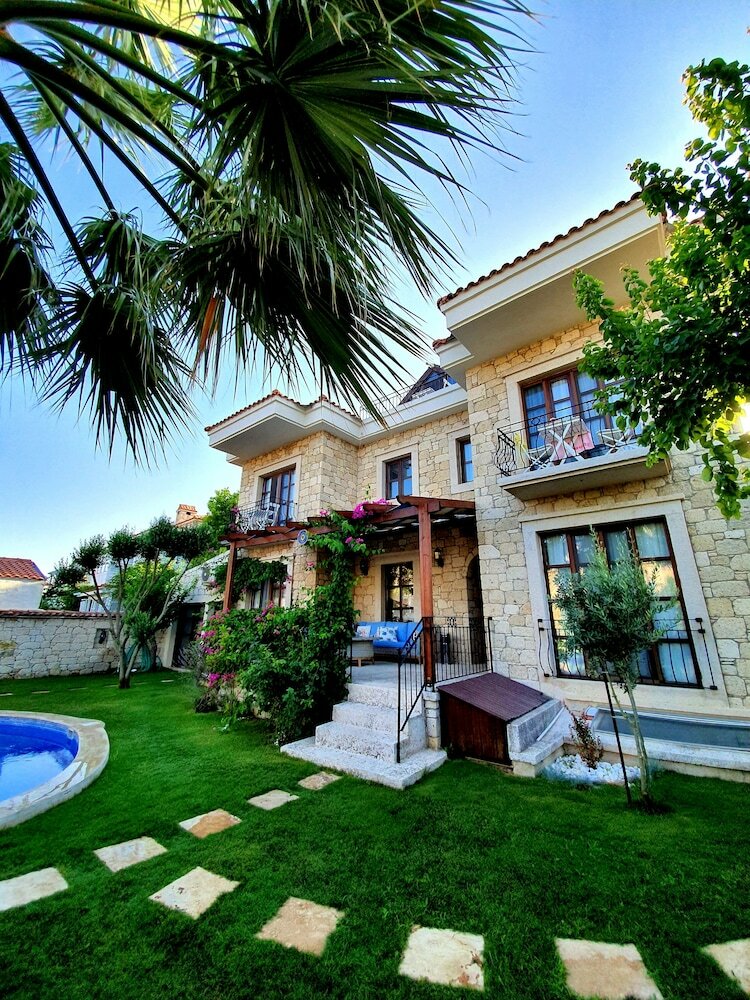 World City Alacati Hotel