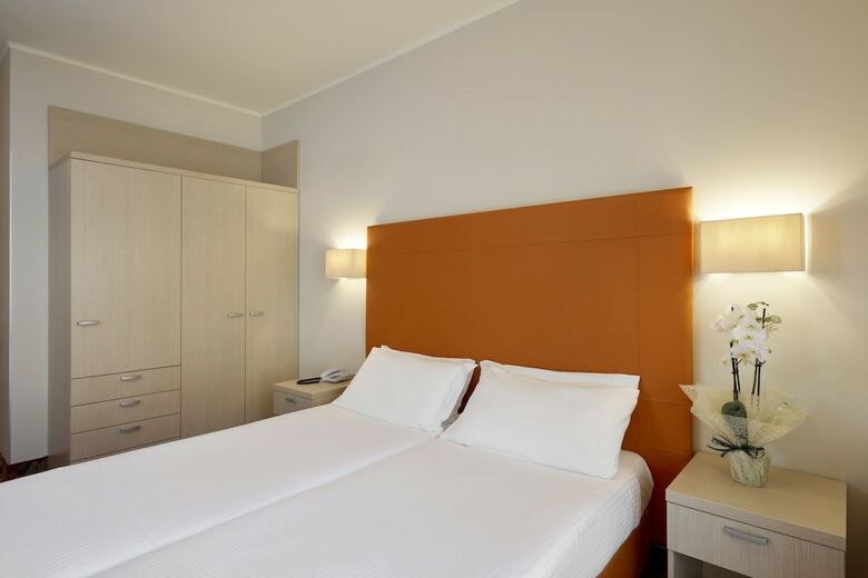 Hotel Royal Village