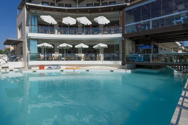 Cosmopolitan Hotel And Spa