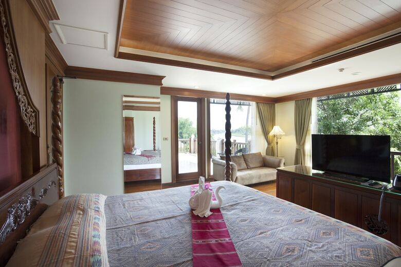 Hotel Rk Riverside Resort & Spa