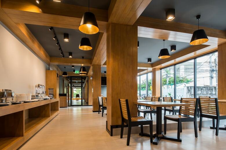 Asana Hotel & Residence