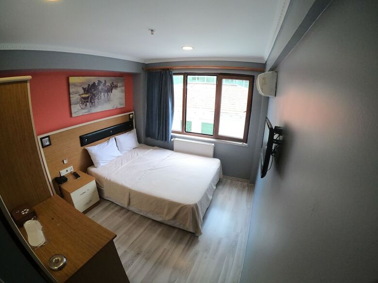 Naila Hotel