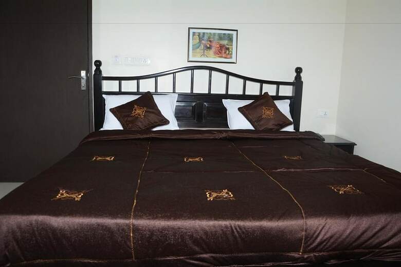 Hotel Surya Garh