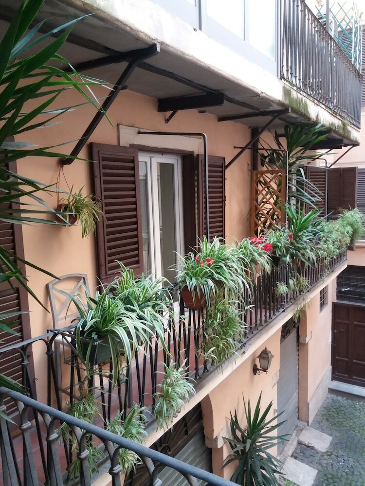 Hotel Delsi Suites Pantheon
