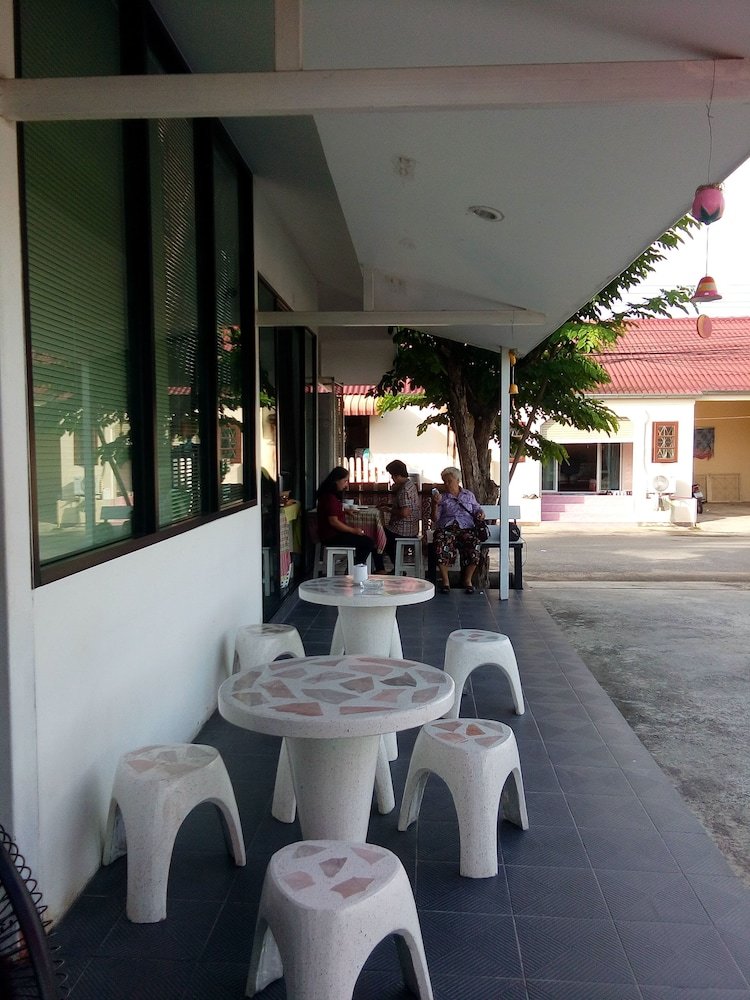 Hotel Khun Ohm Cha Am Resort