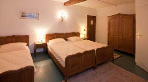 Hostal Burghotel