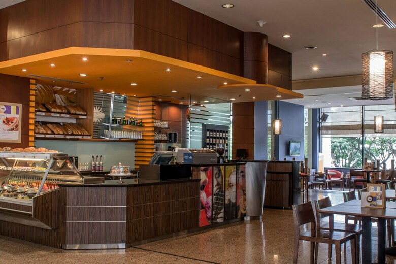 Hotel Hilton Kuching