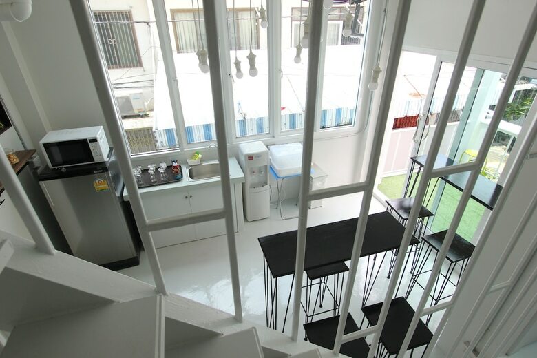 Hostal Diff Hostel