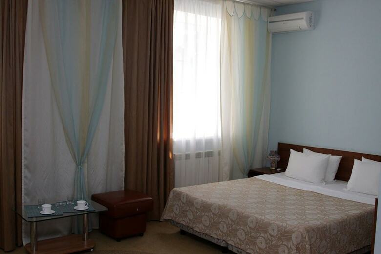 Berison Hudyakova Hotel