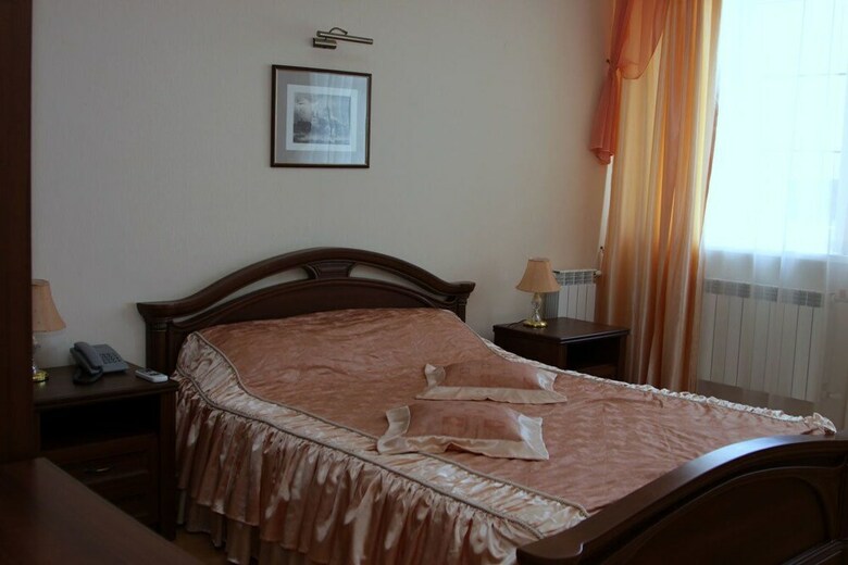 Berison Hudyakova Hotel