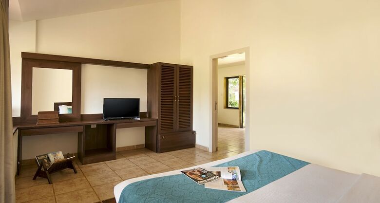 Apartamento Manas Resort With Petting Zoo
