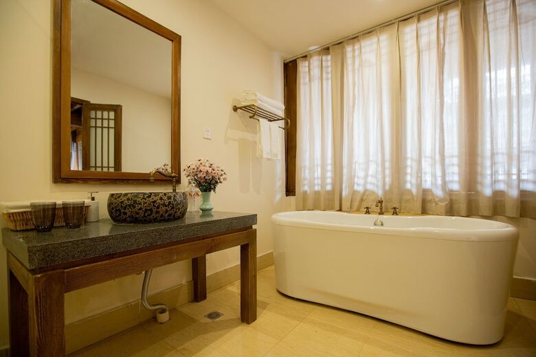 Bed & Breakfast Songshi Guqin Inn