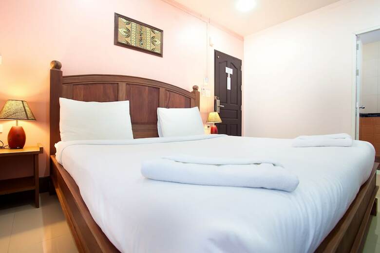 Hotel Baan Sutra Guesthouse
