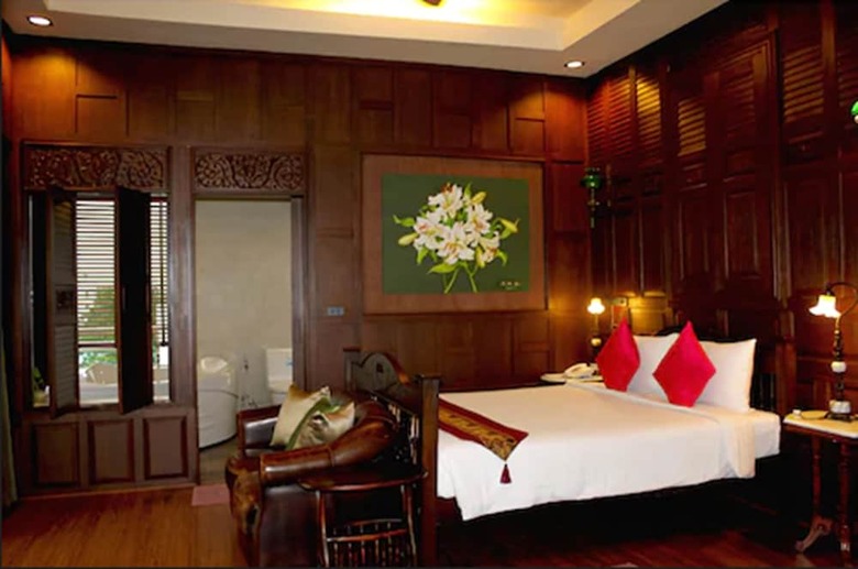 Lamphu Tree House Boutique Hotel
