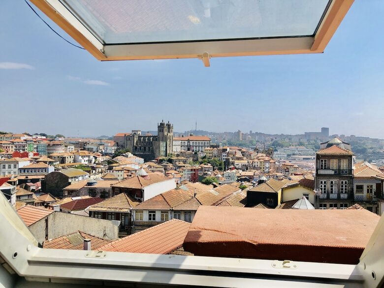 Your Opo Cl�rigos Apartments