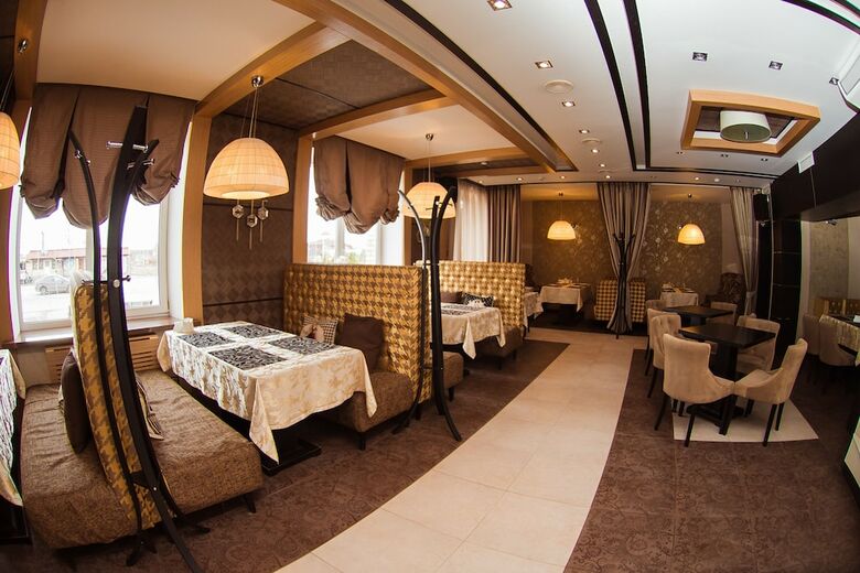 Mon Hotel