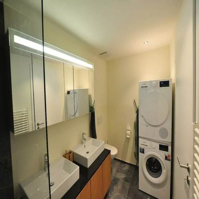 Keyforge City Apartments Waldst�tter 8