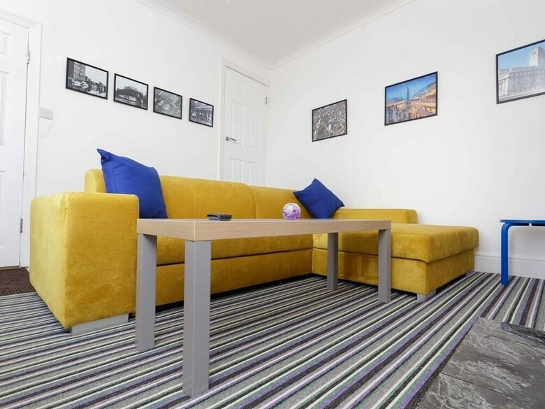 Apartamentos Copperfield House