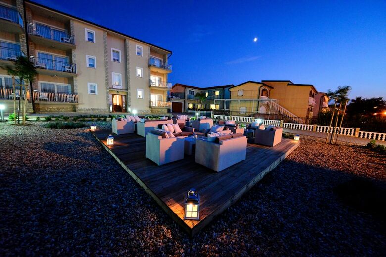 Sunset Apartments
