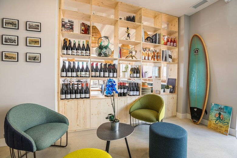 Hotel H�tel Caf� Miramar