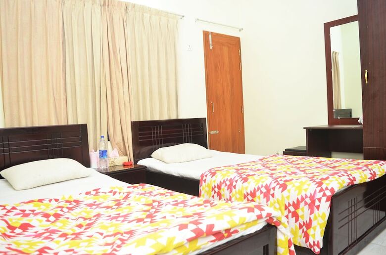 Hotel Tea Heaven Resort