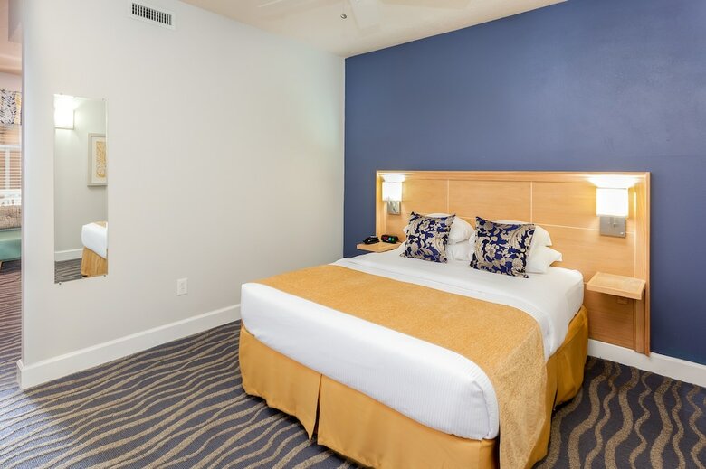 Hotel Seaside Amelia Inn