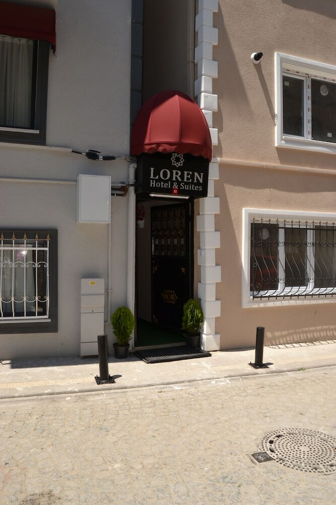 Loren Hotel Suites