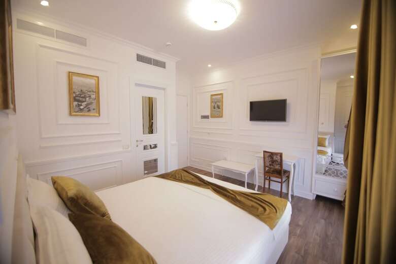 Eler Hotel