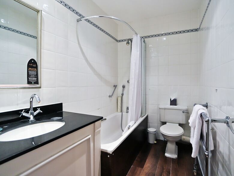 Hallmark Hotel Bournemouth Carlton