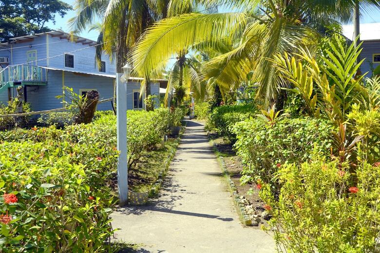 Hotel Cosmic Crab Resort