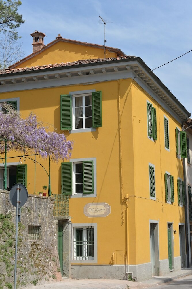 Hotel Villa Lucchesi