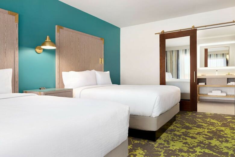 Hotel Embassy Suites By Hilton Boulder