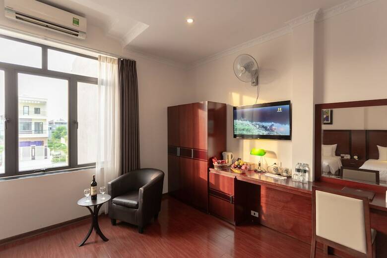 The Melbourne Hotel