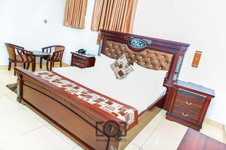 Cofkans Hotel