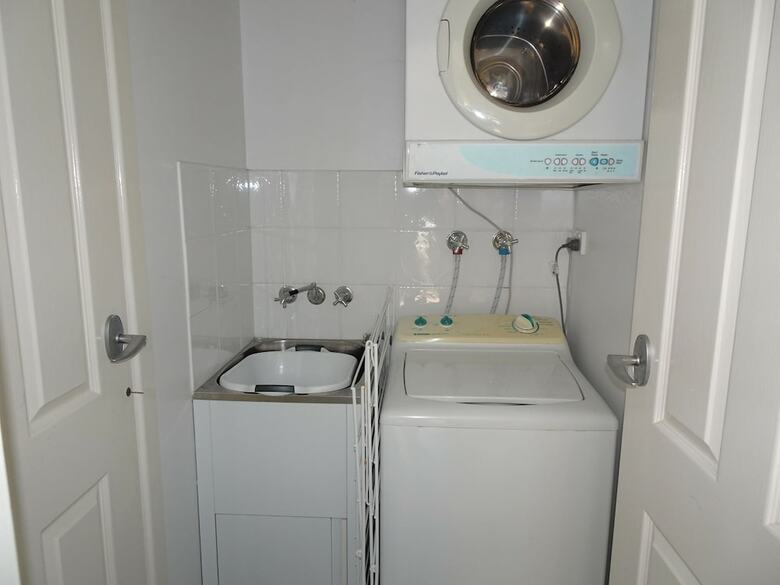 Sea Views At Aqualuna - 3 Bed Apartment