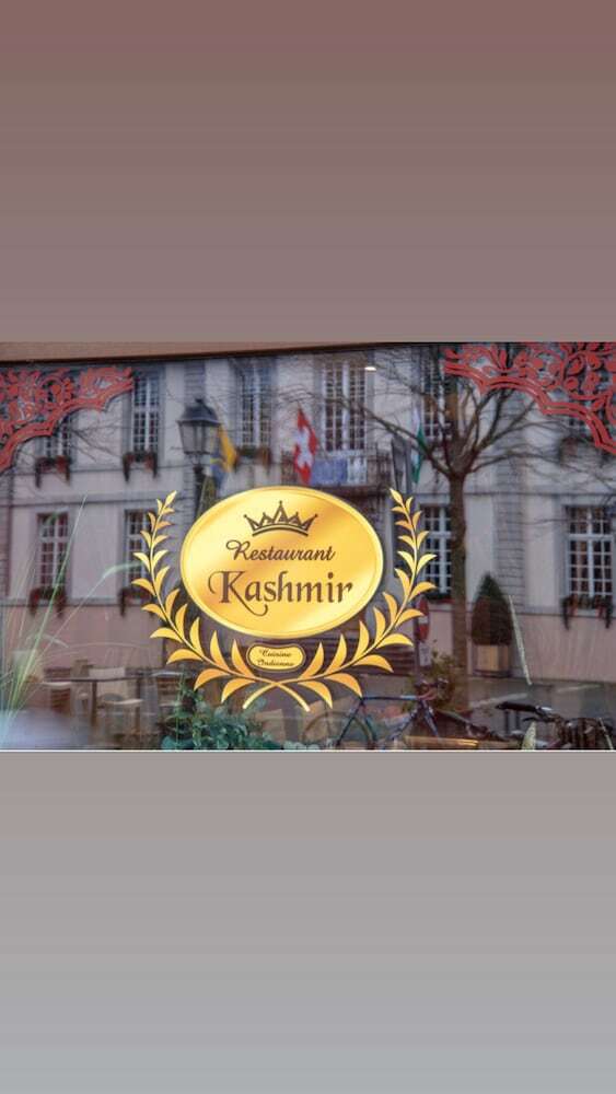 Hostellerie De L'hotel De Ville