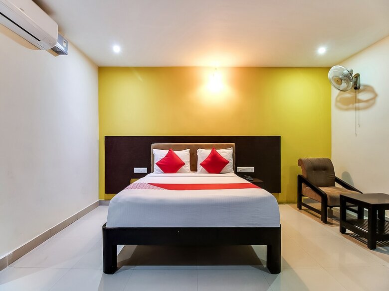 Hotel Oyo Flagship 060 Near Railway Station