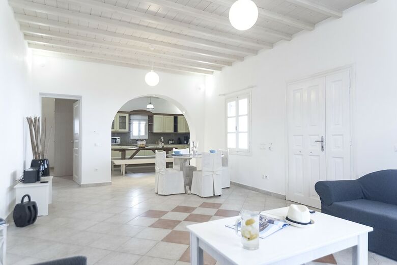 Villa The Orient Lia
