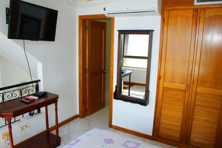 Apartamentos Suiteline Plus ? Frente Al Mar