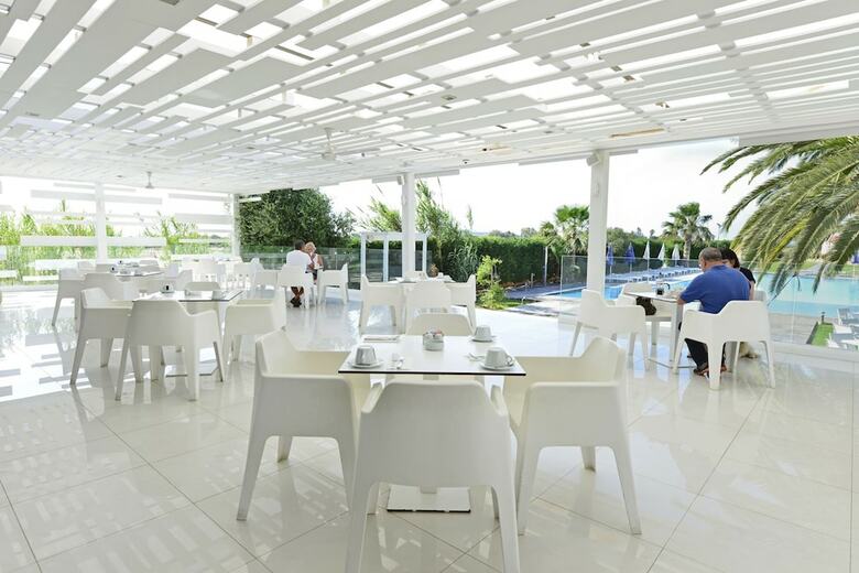 Aparthotel Mon Repos Design Hotel