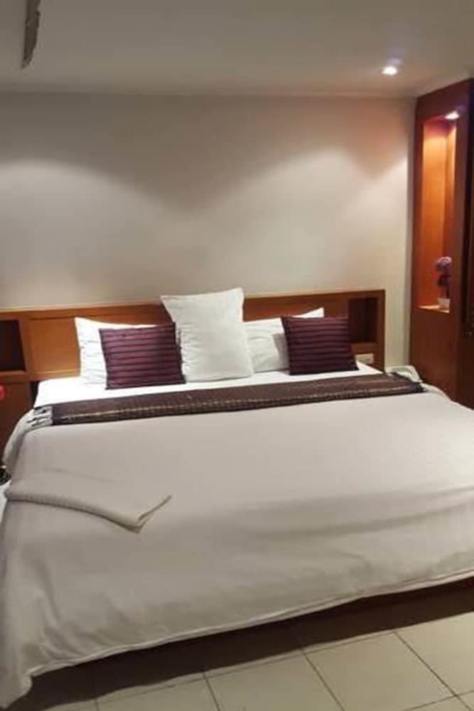 Hotel Galaxy Suites