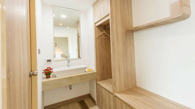 B2 Ubon Boutique & Budget Hotel