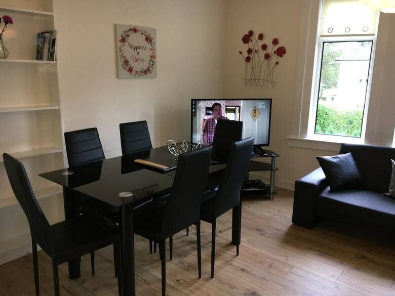 Apartamentos Glasgow Scotstoun Cottage Flat
