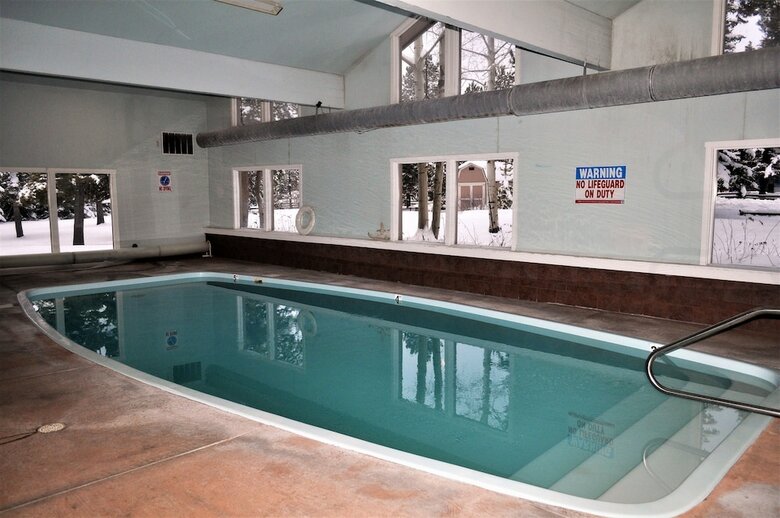 Lake Cliffe 2 Bed 2 Bath Views