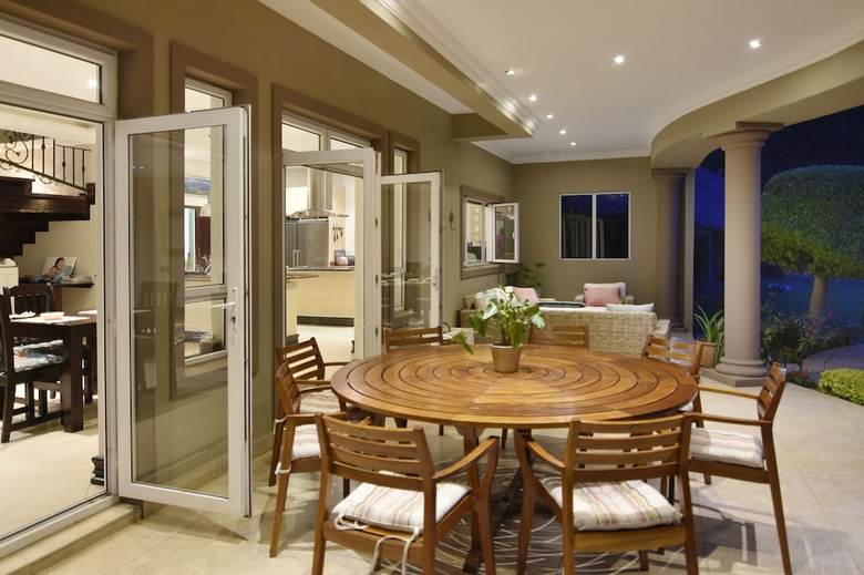 Hotel Sandown Guesthouse