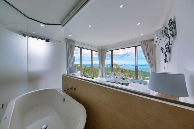 Amazing Seaview 3 Bedroom Villa Flora