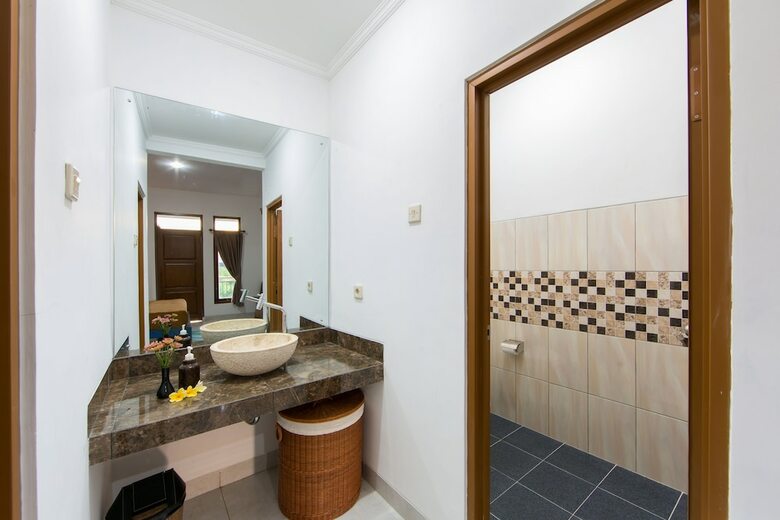 Hotel Bening House And Spa